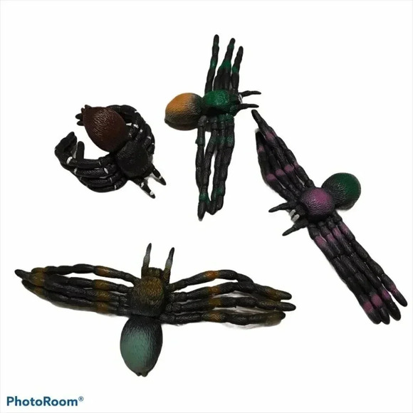 Black Spider Napkin Rings 1994 Bendable Halloween - Picture 1 of 8